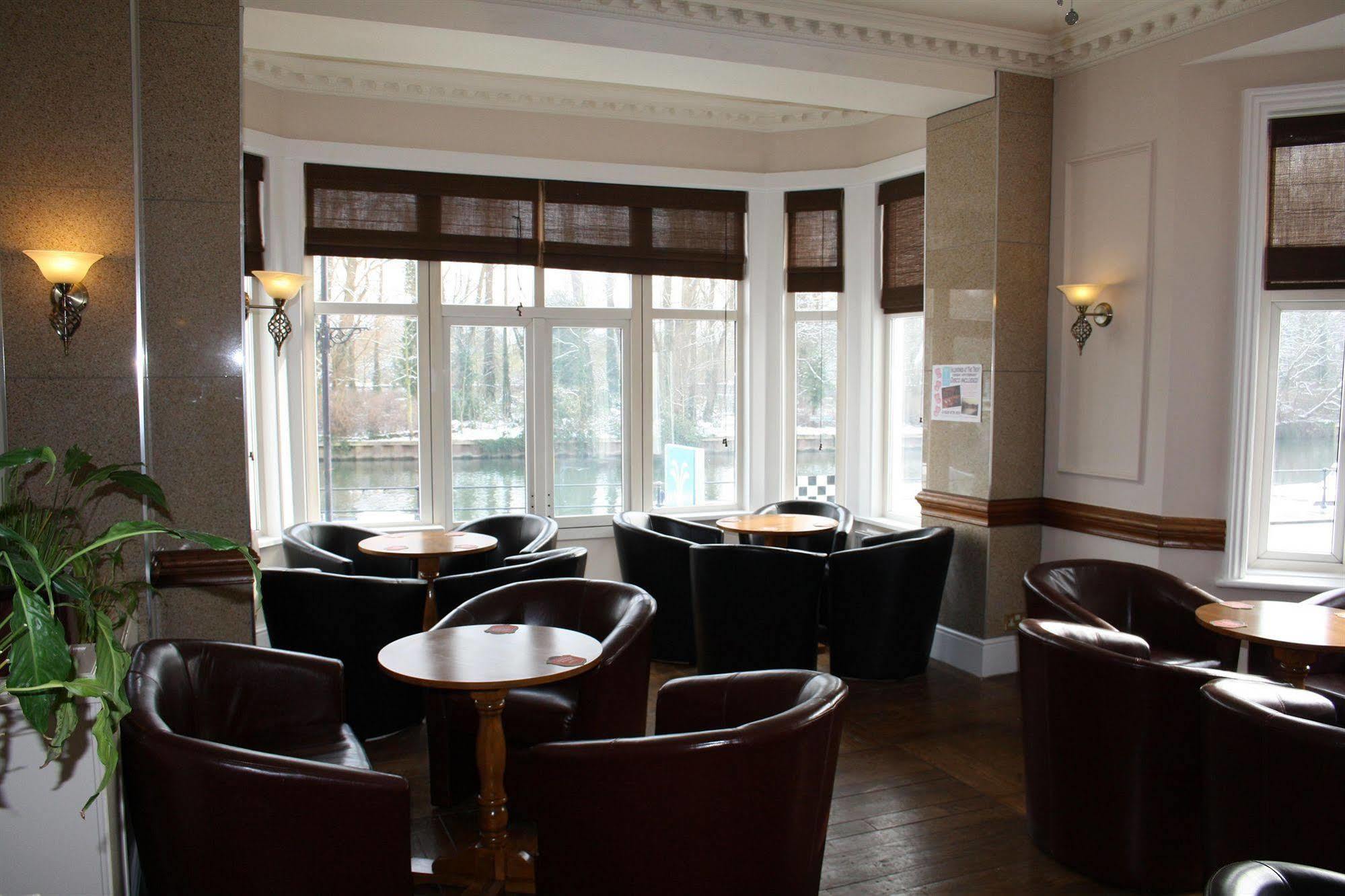 Uno Hotel Thames Maidenhead Eksteriør bilde