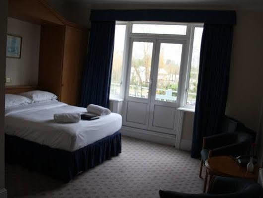 Uno Hotel Thames Maidenhead Eksteriør bilde